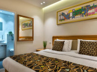 melio hotel eilat bed.jpg